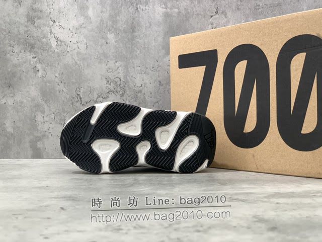 Adidas兒童鞋 阿迪達斯椰子童鞋700 Adidas Yeezy Boost 700  xhn1572
